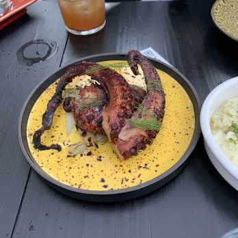 Roister - New American Near Me - Chicago, Illinois