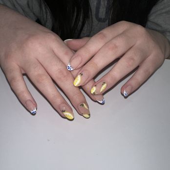 Stiletto Nails - Tropical nails design - Nail Salons Near Me - Richmond Hill, Ontario Stiletto Nails - Tropical nails design - Nail Salons Near Me - Richmond Hill, Ontario