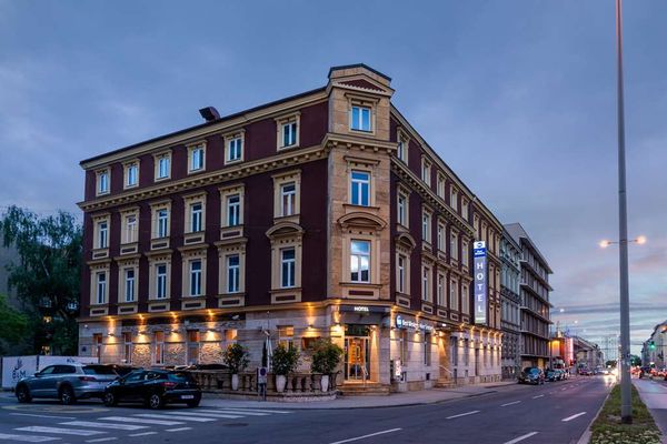 Best Western Hotel Strasser by null