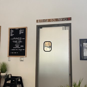Real Roots Cafe - kitchen door - Cafes Near Me - Chattanooga, Tennessee