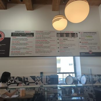 Freestyle Poké - Interior/Menu (: - Poke Near Me - Kansas City, Missouri