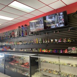 Tobacco & Vapor Smoke Shop
