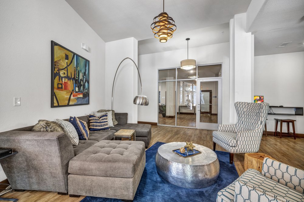 URBAN CREST APARTMENTS 31 Photos 3819 Harry Wurzbach Rd, San Antonio, Texas Apartments