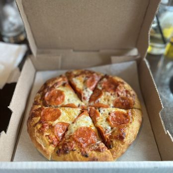 Bruno's Ristorante - Pepperoni pizza - Italian Near Me - Cleveland, Ohio