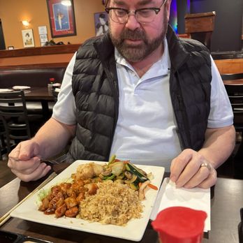 Sakura Sushi Teppan Steak - Spicy chicken - Teppanyaki Near Me - Surprise, Arizona Sakura Sushi Teppan Steak - Spicy chicken - Teppanyaki Near Me - Surprise, Arizona