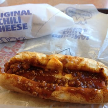 Wienerschnitzel - Chili dawg - Fast Food Near Me - Anaheim, California Wienerschnitzel - Chili dawg - Fast Food Near Me - Anaheim, California