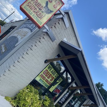 Gus's World Famous Fried Chicken - Chicken Shop Near Me - Chamblee, Georgia