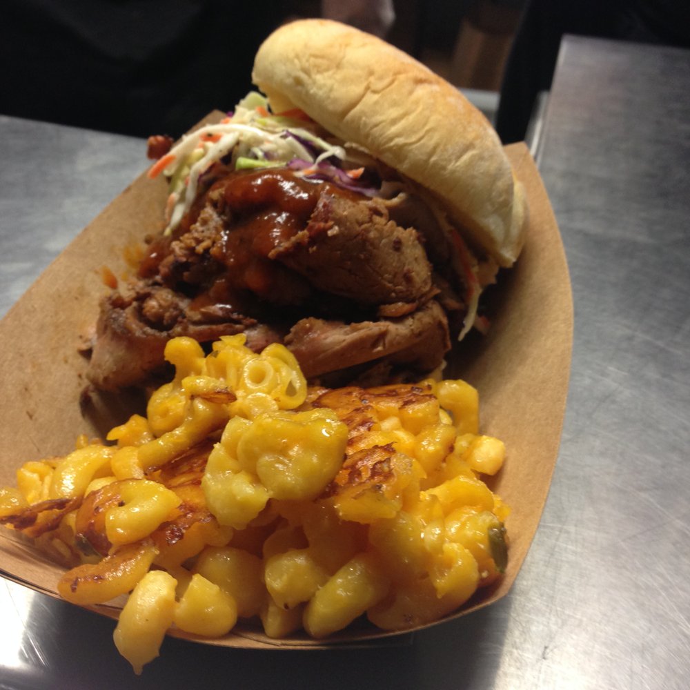 Ranch BBQ - pulled pork sandwich with macaroni and cheese fries - Food Trucks Near Me