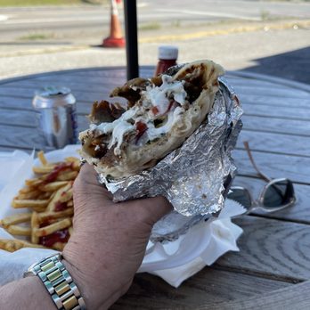 Kabobs Bowl - Gyro was delicious - Food Trucks Near Me Kabobs Bowl - Gyro was delicious - Food Trucks Near Me