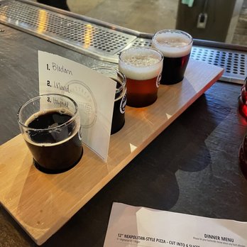 Masthead Brewing - Flight of beer - Breweries Near Me - Cleveland, Ohio