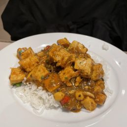 North African Spiced Chicken (this is the second helping of chicken and rice, so the tasty sides weren't captured in this one) North African Spiced Chicken (this is the second helping of chicken and rice, so the tasty sides weren't captured in this one)