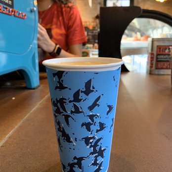 Colectivo Coffee Third Ward - Coffee & Tea Near Me - Milwaukee, Wisconsin