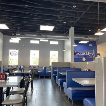 Foosackly's - Inside - American Near Me - Pensacola, Florida