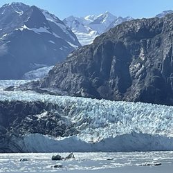 Rawhide Travel and Tours - Mendenhall Glacier