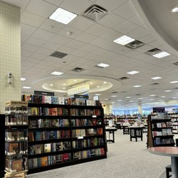 Barnes & Noble