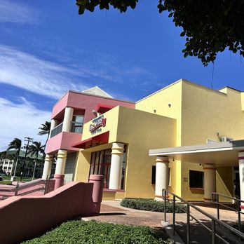 Hawaii Children's Discovery Center - Storefront - Venues & Event Spaces Near Me - Honolulu, Hawaii