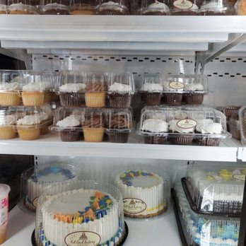 Eet Gud Bakery - Cupcakes - Bakeries Near Me - Trenton, New Jersey Eet Gud Bakery - Cupcakes - Bakeries Near Me - Trenton, New Jersey