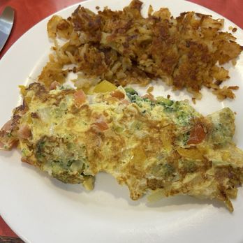 Hopatcong Diner - Veggie omelette! - New American Near Me - Hopatcong, New Jersey Hopatcong Diner - Veggie omelette! - New American Near Me - Hopatcong, New Jersey