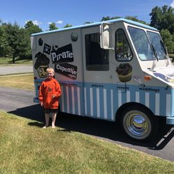 The Pirate Cupcake - Delivery is here!