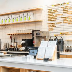 Honey’s Bistro - Honey's Bistro Counter