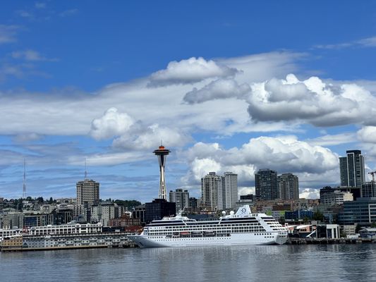 Colman Dock by null