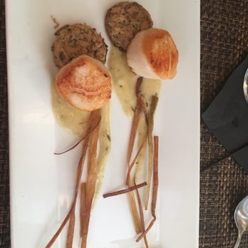 Parsons Street - Luxury Suites - Scallop appetizer - Hotels Near Me - Colebrook, New Hampshire Parsons Street - Luxury Suites - Scallop appetizer - Hotels Near Me - Colebrook, New Hampshire