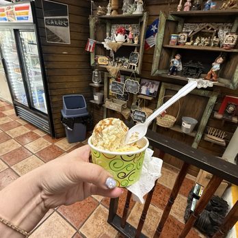 Heladeria Lares - Ice Cream & Frozen Yogurt Near Me - Lares, Puerto Rico
