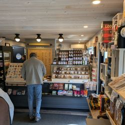 Wanda's Cafe + Bakery - Store