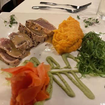 Wylds Cafe - Ahi tuna - Wine Bars Near Me - Bonita Springs, Florida Wylds Cafe - Ahi tuna - Wine Bars Near Me - Bonita Springs, Florida
