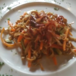 Locanda del Mulino - Tagliolini di castagne con verdure julienne e speck