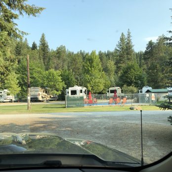 Campground St Regis - Space 27 looking toward pool - Campgrounds Near Me - Saint Regis, Montana