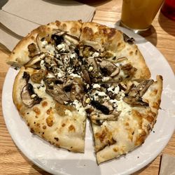 Zeeks Pizza - Legion of Shroom