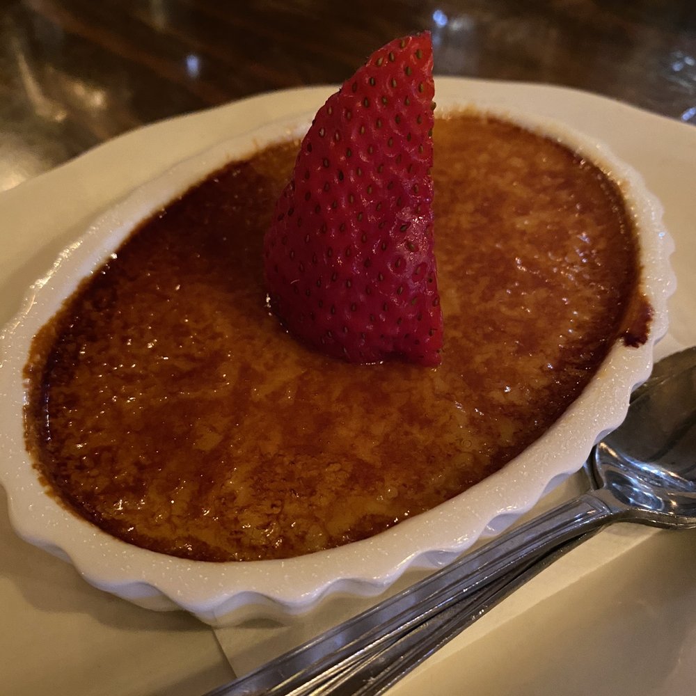 The creme brûlée was delicious. The creme brûlée was delicious.