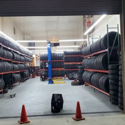 Guadalajara Tires & Auto