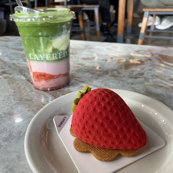 Layered - Bakeries Near Me - Fairfax, Virginia