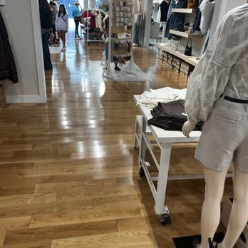 Madewell - Inside store - Women's Clothing Near Me - Costa Mesa, California Madewell - Inside store - Women's Clothing Near Me - Costa Mesa, California
