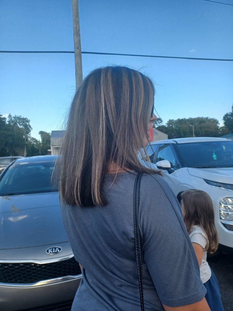 CREATION STATION HAIR SALON 13 Photos & 18 Reviews 18 E Cross St