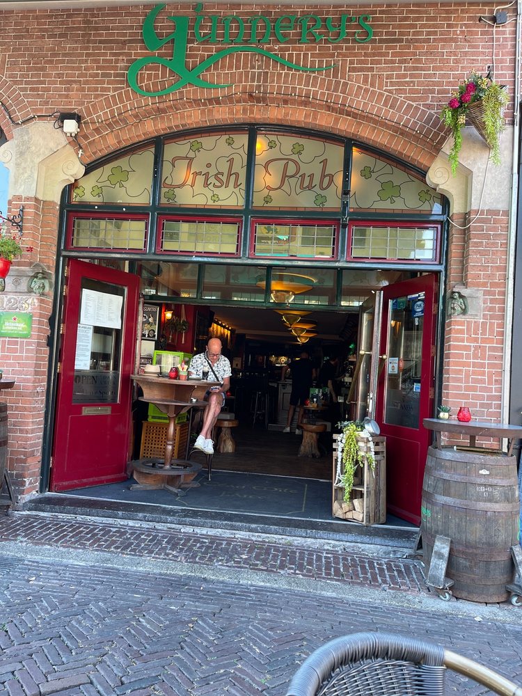 IRISH PUB GUNNERY’S Updated October 2024 Verdronkenoord 123A