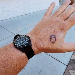 I got a kettlebell tattooed on my left hand to forcefully remind me to lift and swing. Caitlin Astrid was amazing. I got a kettlebell tattooed on my left hand to forcefully remind me to lift and swing. Caitlin Astrid was amazing.