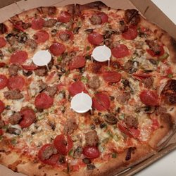 Lucci's Place - Large supreme - excellent