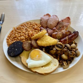 Easily the best restaurant served full English I/Irish/Scottish fry up any place in the world.