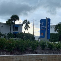 Gulf Tides of Longboat Key