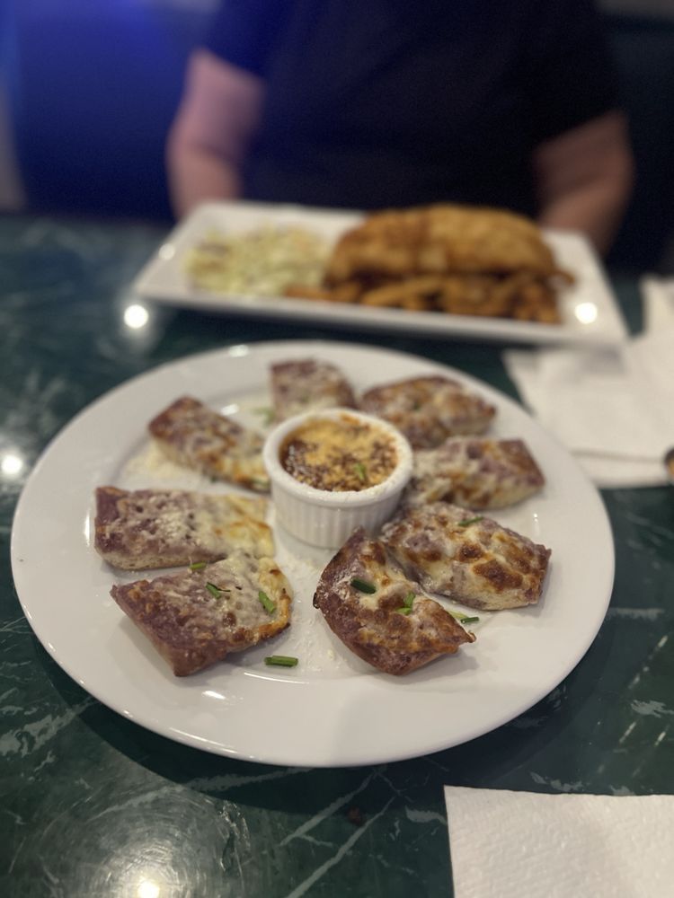 BREW & BARREL TAVERN 100 Photos & 15 Reviews 14333 Beach Blvd