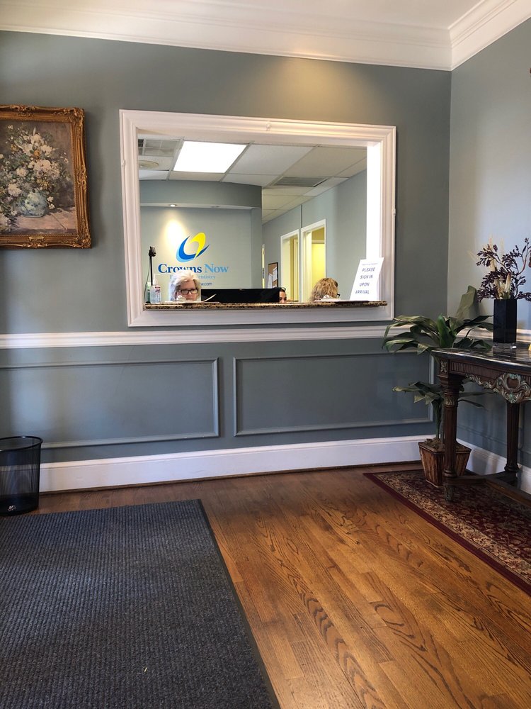 CROWNS NOW GREENVILLE WOODRUFF ROAD 2080 Woodruff Rd, Greenville