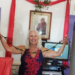 Aloha Massage Academy - Lomi Lomi taught by Angela Leslee