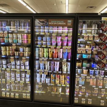 Reasor's - a display of ice creams - Grocery Near Me - Langley, Oklahoma