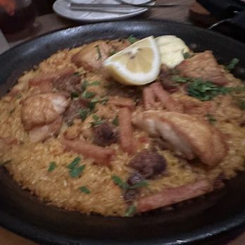 El Cielo - Loco Pollo Paella - Tapas Bars Near Me - Honolulu, Hawaii El Cielo - Loco Pollo Paella - Tapas Bars Near Me - Honolulu, Hawaii