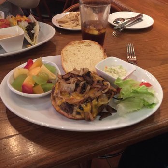 Gilhooley's - Mt. Greenwood burger - Venues & Event Spaces Near Me - Chicago, Illinois