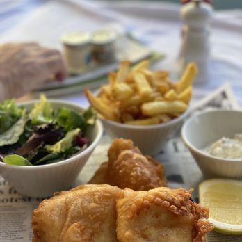 W Ibiza - Yummy fish and chips at the pool deck - Hotels Near Me - Santa Eulària des Riu, PM