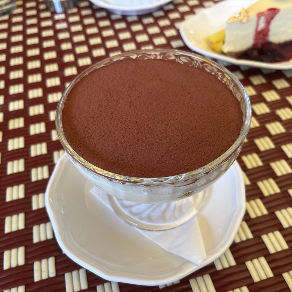 Chateau Marmont - Tiramisu - Hotels Near Me - West Hollywood, California